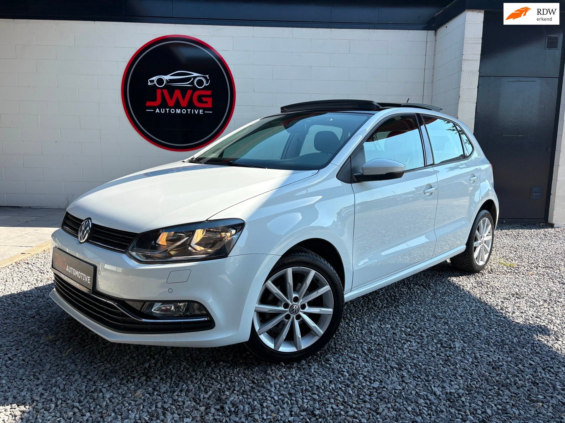 Volkswagen Polo 1.2 TSI Highline Pano/Airco/LM Velgen, Stof, Gebruikt, Zwart, 4 cilinders
