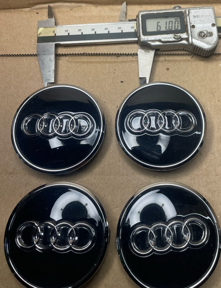 Nieuwe zwarte 61mm naafdoppen voor audi, Ophalen of Verzenden, Nieuw