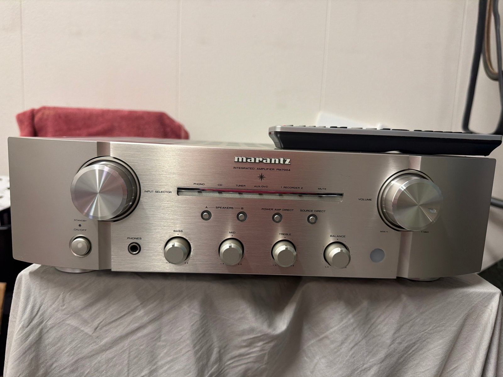 Marantz PM7004 Geïntegreerde Versterker met Afstandsbedienin, Marantz, Ophalen of Verzenden, Zo goed als nieuw, 60 tot 120 watt