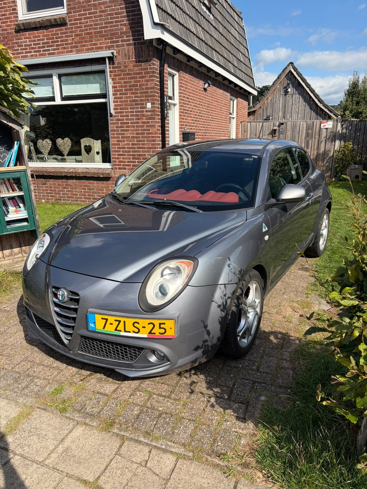 Alfa Romeo MiTo 1.4 16V 2009 Apk 9-9-2027, Auto's, Voorwielaandrijving, 1055 kg, 49 €/maand, Bedrijf