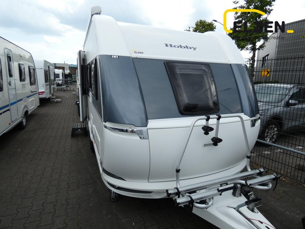 Hobby De Luxe Edition 440 SF Mover, airco, luifel, ten, Caravans en Kamperen, Caravans, Hobby, Bedrijf, Treinzit, Tot en met 4