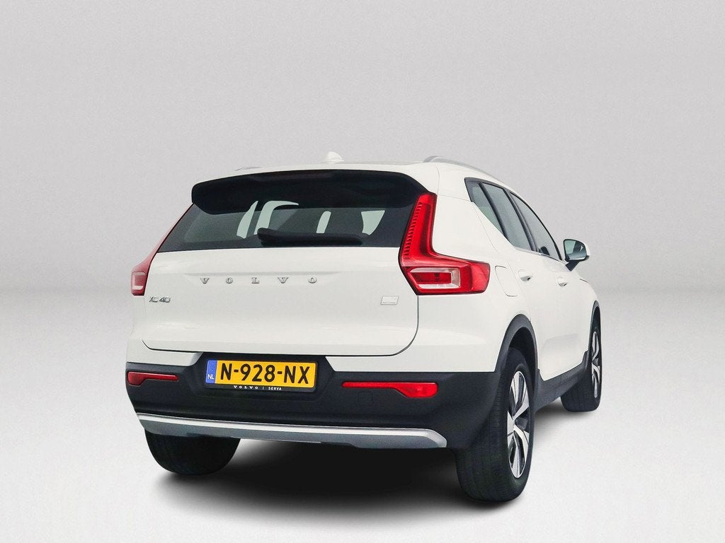 Volvo XC40 T4 Recharge Inscription Expression | Panoramadak, Auto's, Volvo, 12 maanden, Stof, Wit, Hybride Elektrisch/Benzine