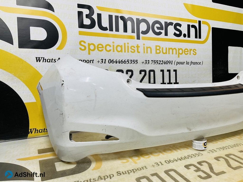BUMPER Toyota Yaris 52159-0D300 Achterbumper 1-E2-11582z, Auto-onderdelen, Bumper
