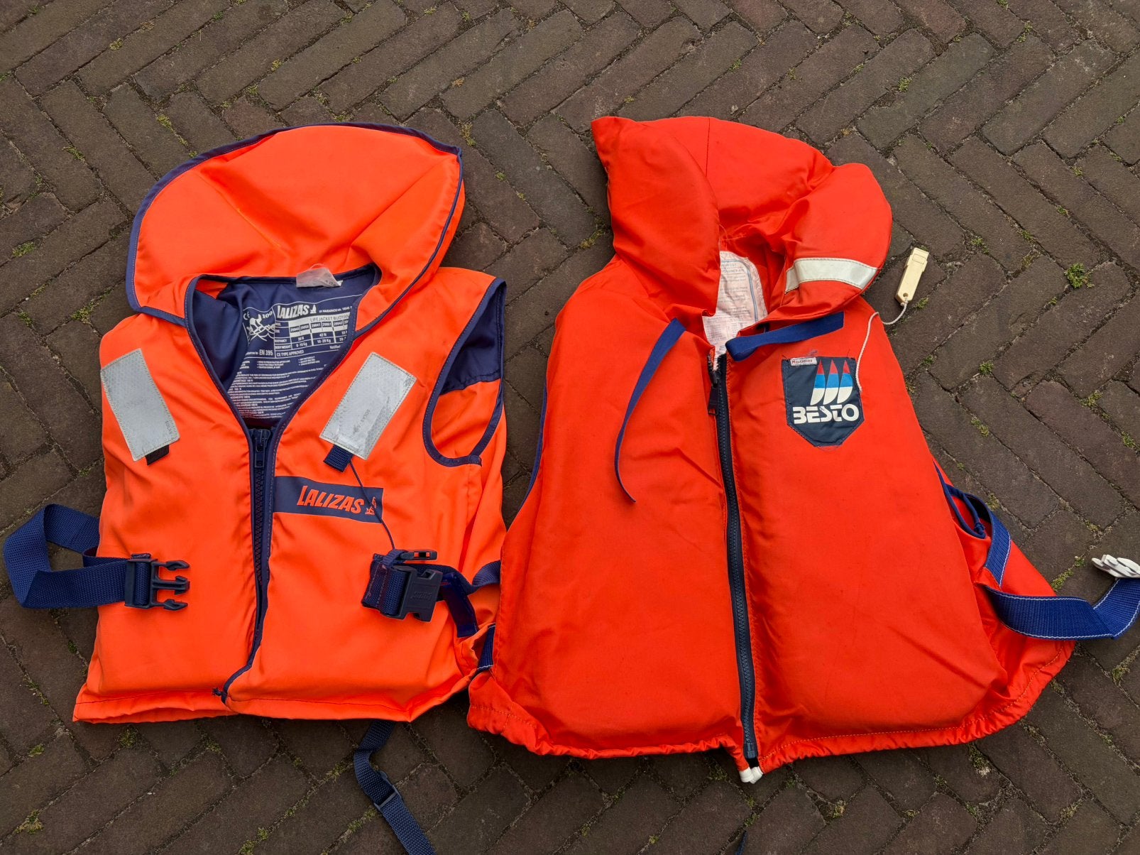 Reddingsvesten kind 30-50kg, Ophalen, Zo goed als nieuw, Kind, Reddingsvest of Zwemvest