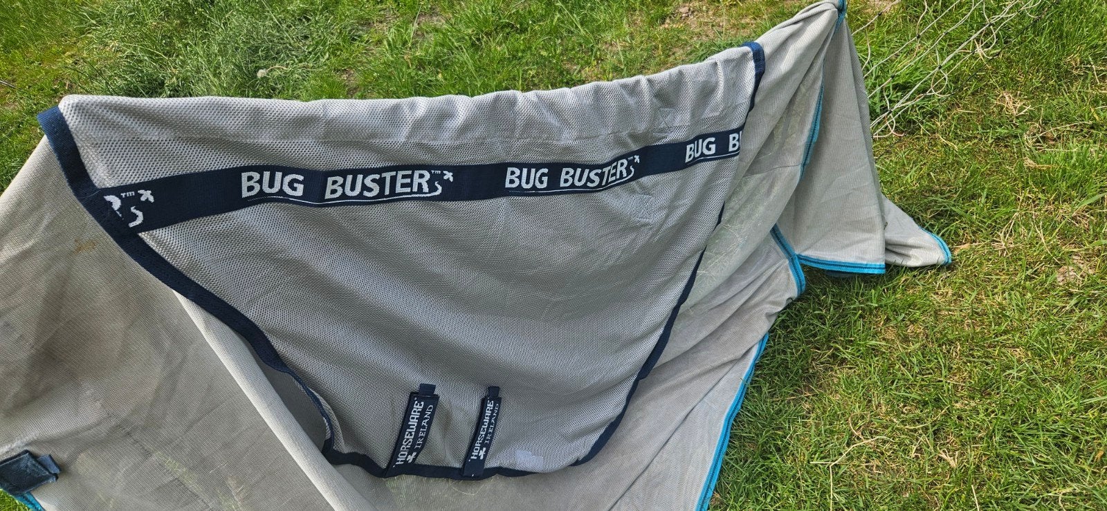 Horseware bug buster halsstuk, Dieren en Toebehoren, Paarden en Pony's | Dekens en Dekjes, Ophalen of Verzenden, Zo goed als nieuw