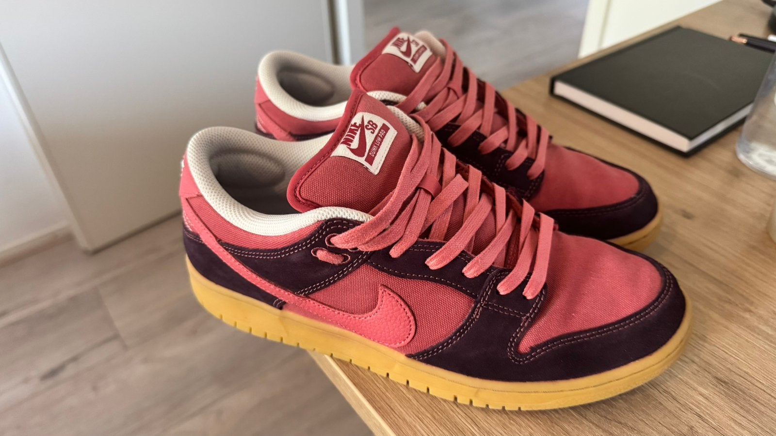 Nike Dunk low custom, Ophalen of Verzenden, Gedragen