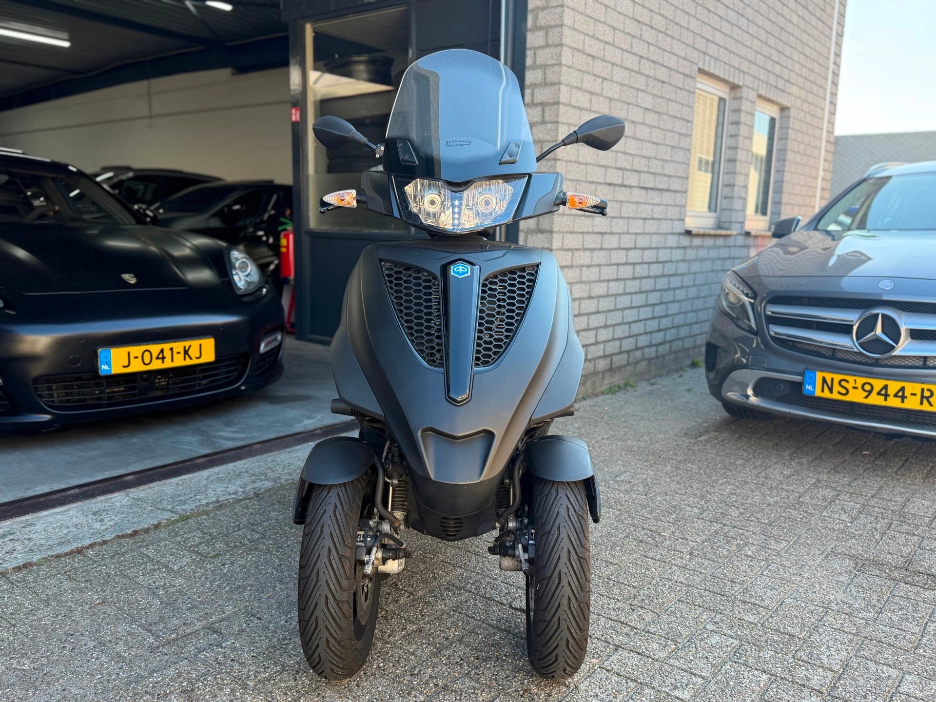 Piaggio Scooter 300 LT MP3 Yourban 2019|17dkm| TOP STAAT|, Scooter, Automaat, 278 cc, 12 t/m 35 kW