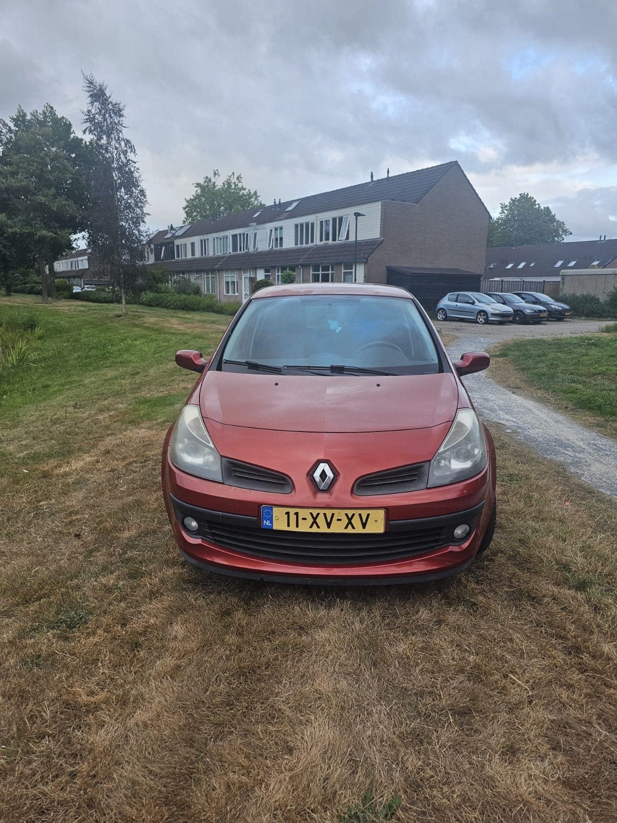 Renault Clio 1.2 16V 55KW 5-DRS E4 2007 Rood, Auto's, Voorwielaandrijving, 535 kg, 74 pk, 4 cilinders