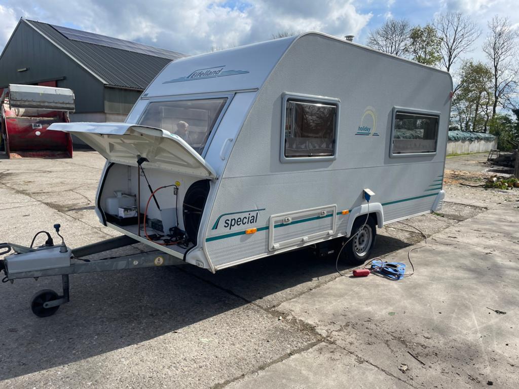 Knaus Eifelland Holiday Special 395 TM met mover, Caravans en Kamperen, Caravans, Particulier