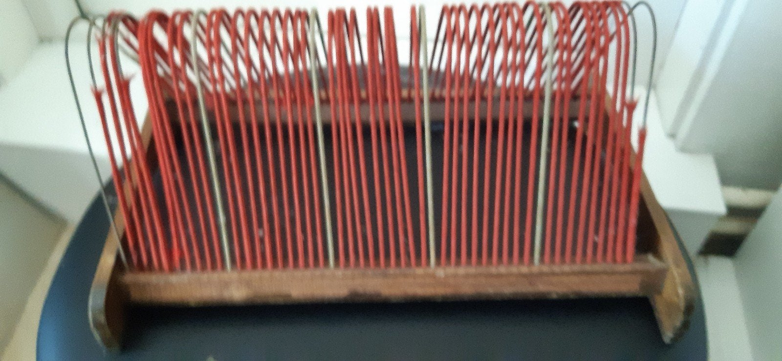 Gebruikt Vintage Platenrek voor singles.zie de foto's ot, Ophalen of Verzenden