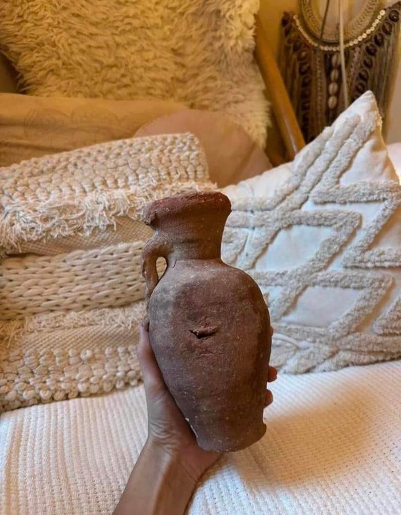 Oude amfora met terracotta, 1 handvat, Antiek en Kunst, Ophalen of Verzenden