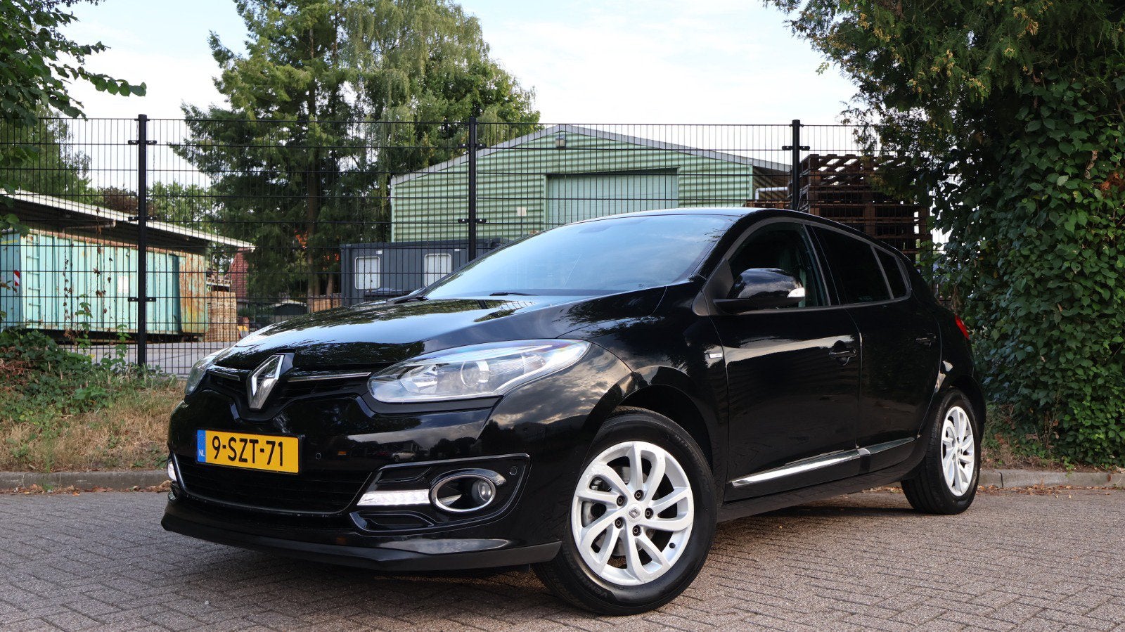 Renault Mégane 1.5 DCI,2013, Keyless, Bose, Dealer-ondrh!, Auto's, Renault, Lichtsensor, Zwart, 4 cilinders, Leder en Stof