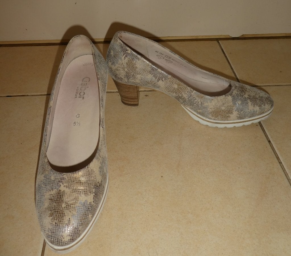 NIEUW Gabor pumps maat 38,5 wijdte G leer goud zilver beige, Pumps, Verzenden, Beige, Gabor