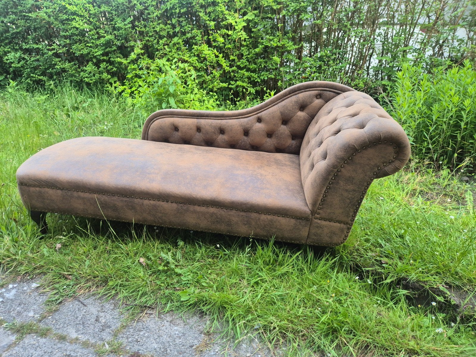 Zo goed als nieuwe bank - Chesterfield stijl, Ophalen, Eenpersoons, Chesterfield, Zo goed als nieuw