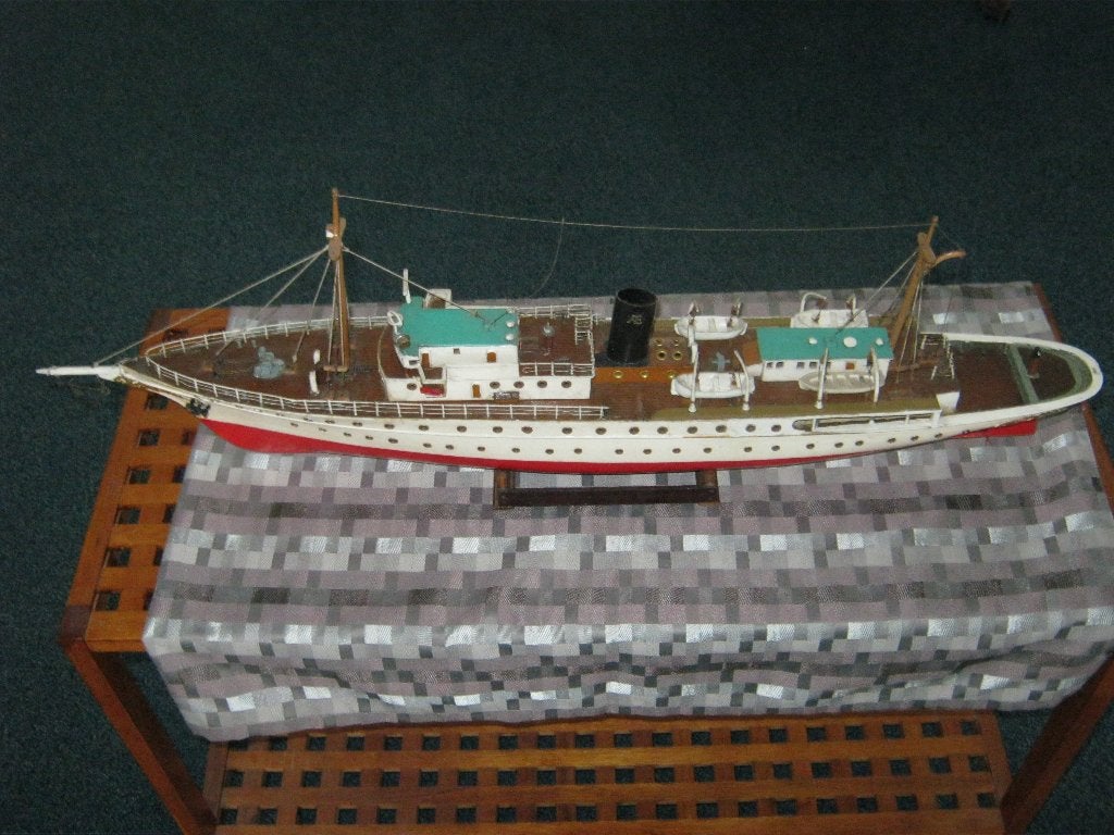 Scheepsmodel-Modelschip. DANNEBROG., Hobby en Vrije tijd, Modelbouw | Boten en Schepen, Ophalen, Gebruikt