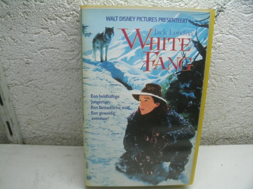 vhs 222b white fang, Cd's en Dvd's, Alle leeftijden, Ophalen of Verzenden, Zo goed als nieuw, Actie en Avontuur