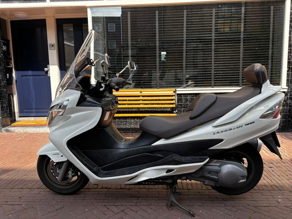 Suzuki Burgman 400 - klaar om te rijden!, Motoren, Motoren | Suzuki, Scooter, Gebruikt, Particulier, 399 cc