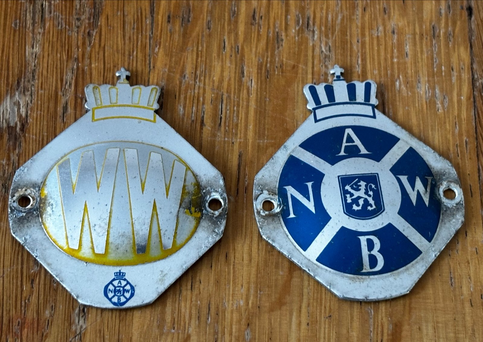 Vintage ANWB en Wegenwacht schildjes, Ophalen of Verzenden, Gebruikt, Transport