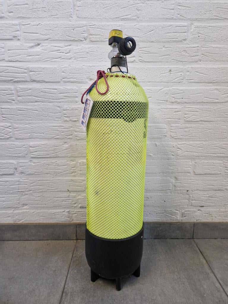 10 liter duikfles 200 bar - Keuring vereist, Ophalen of Verzenden, Gebruikt, Duikfles