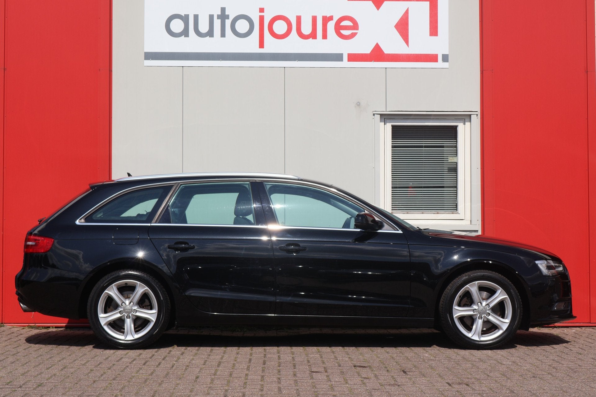 Audi A4 Avant 1.8 TFSI Advance (bj 2015, automaat), Stof, Gebruikt, 1505 kg, A4