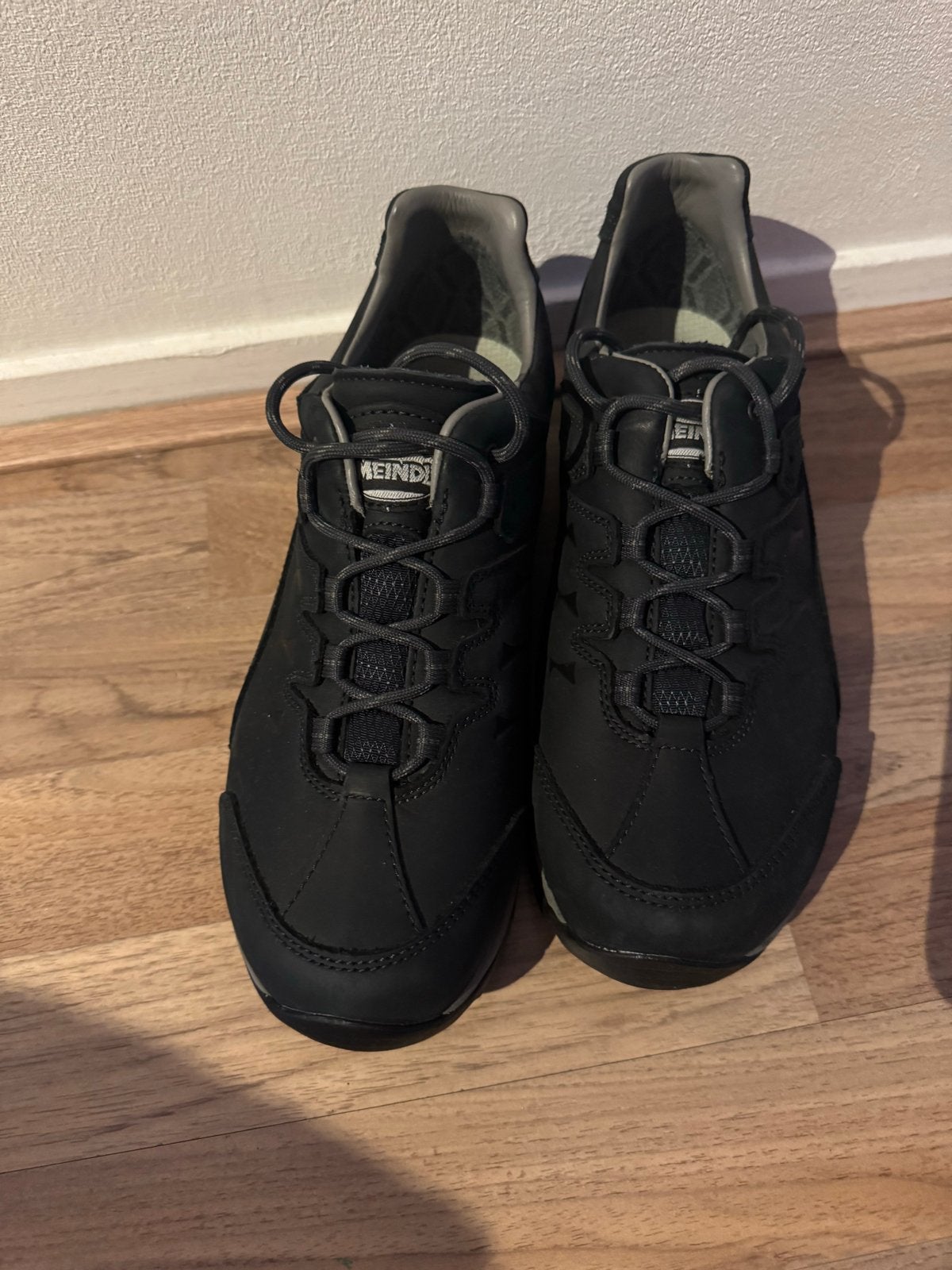 Meindl wandelschoenen - maat 41 1/2 - Zo goed als nieuw, Ophalen, Zo goed als nieuw, Schoenen