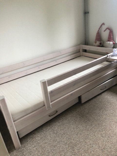 Eenpersoons bed, Huis en Inrichting, Ophalen, 90 cm, Eenpersoons, Wit