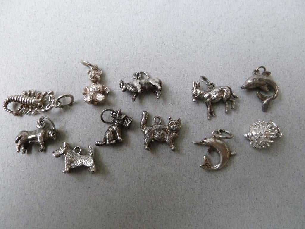 Diverse oude bedels zilver dieren, Sieraden, Tassen en Uiterlijk, Antieke sieraden, Verzenden, Zilver, Hanger