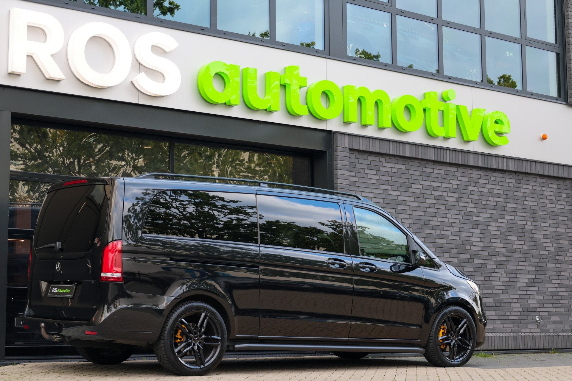 Mercedes-Benz V-Klasse 250d Extra Lang DC | BTW | LEDER | CA, Auto's, Automaat, Verwarmde buitenspiegels, Achterwielaandrijving