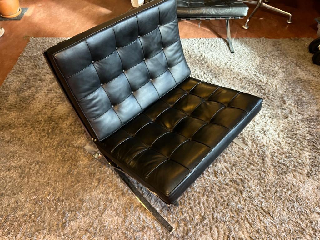 KNOLL Barcelona Chair zwart 100% origineel fauteuil (1991), Ophalen, 75 tot 100 cm, Zo goed als nieuw, Leer