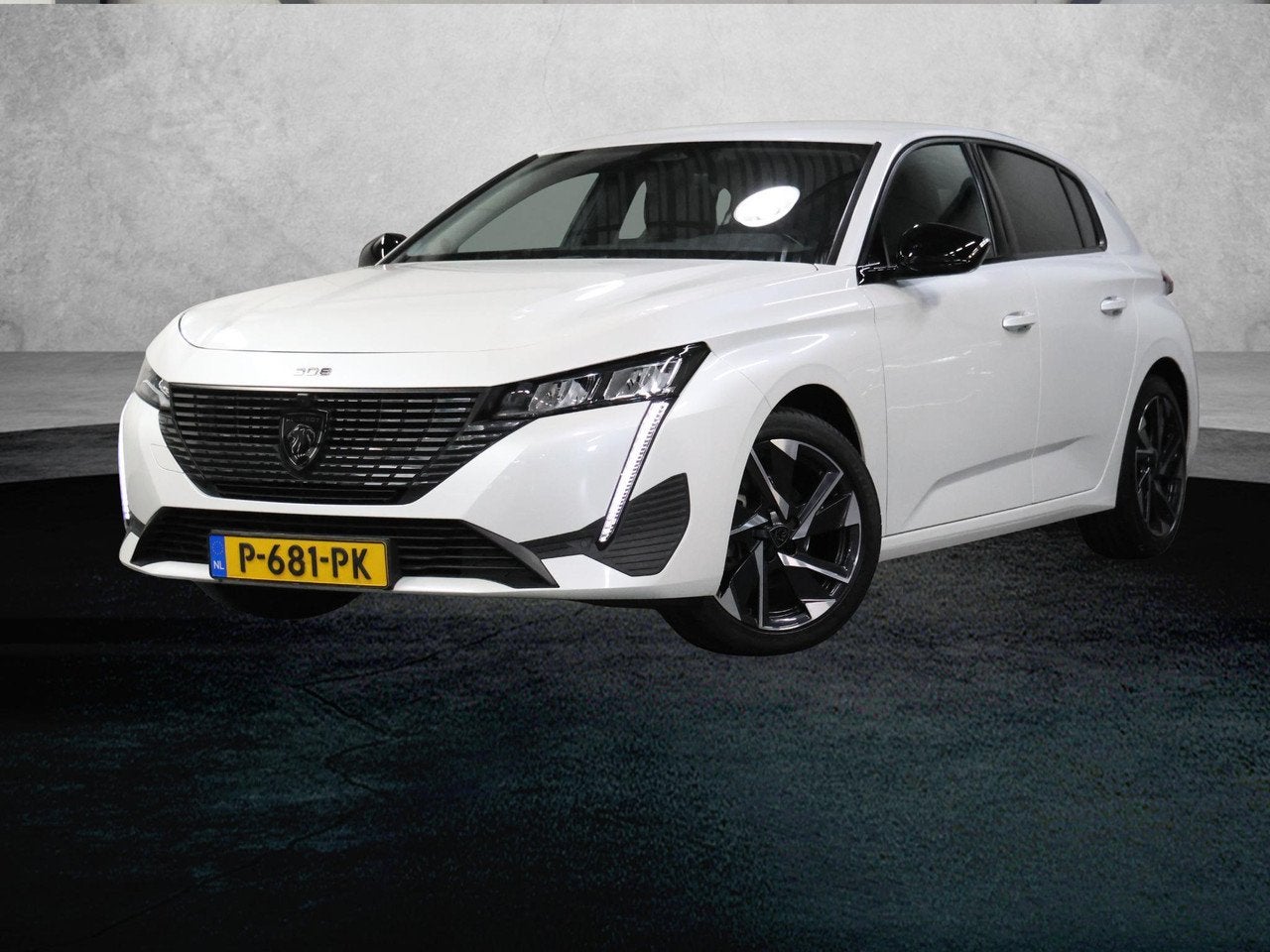 Peugeot 308 1.2 130PK Allure Pack Business | AppleCarPlay/An, Dealer onderhouden, Gebruikt, 1199 cc, Bedrijf