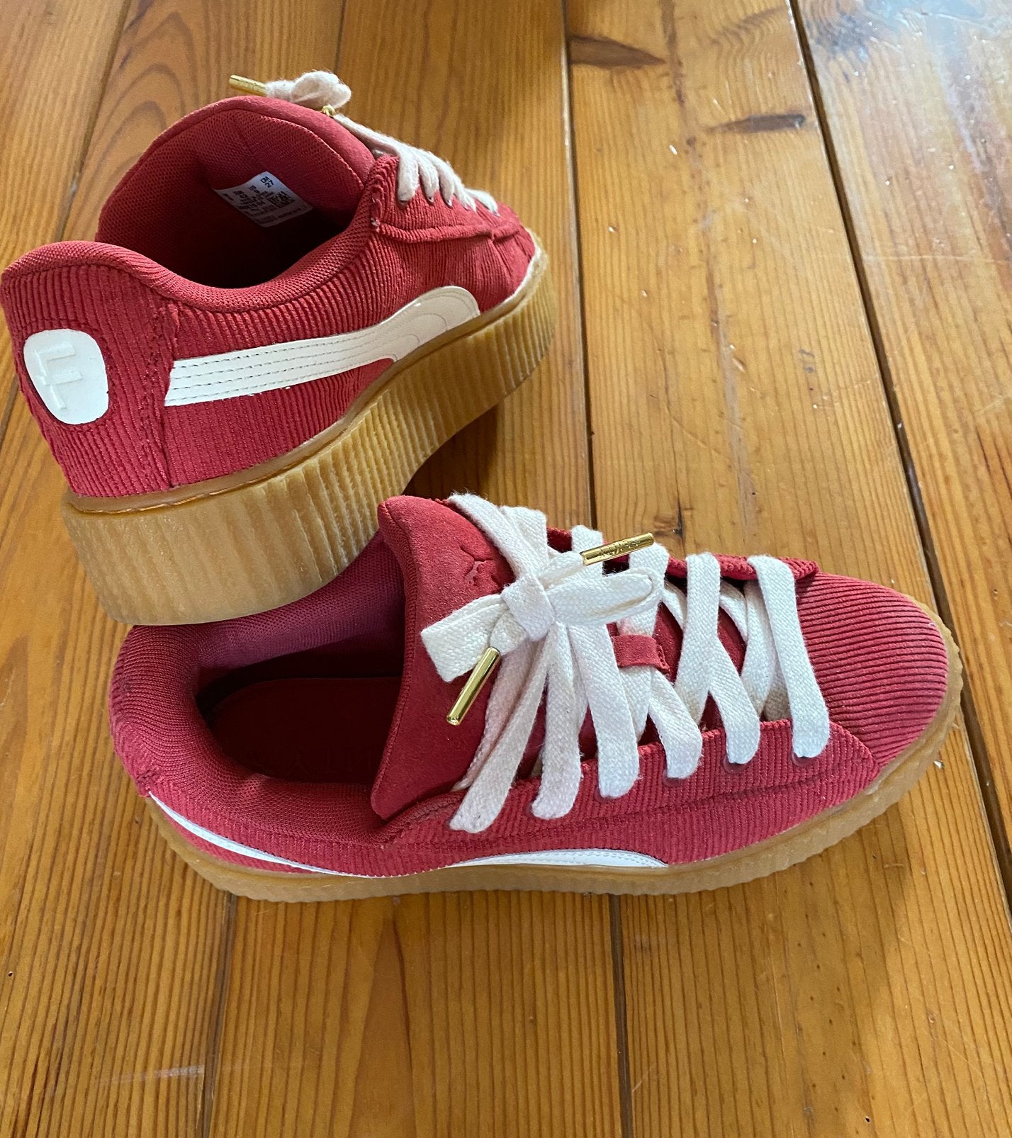 Puma Fenty by Rihanna sneakers rood rib, Kleding | Dames, Ophalen, Rood, Sneakers of Gympen, Zo goed als nieuw