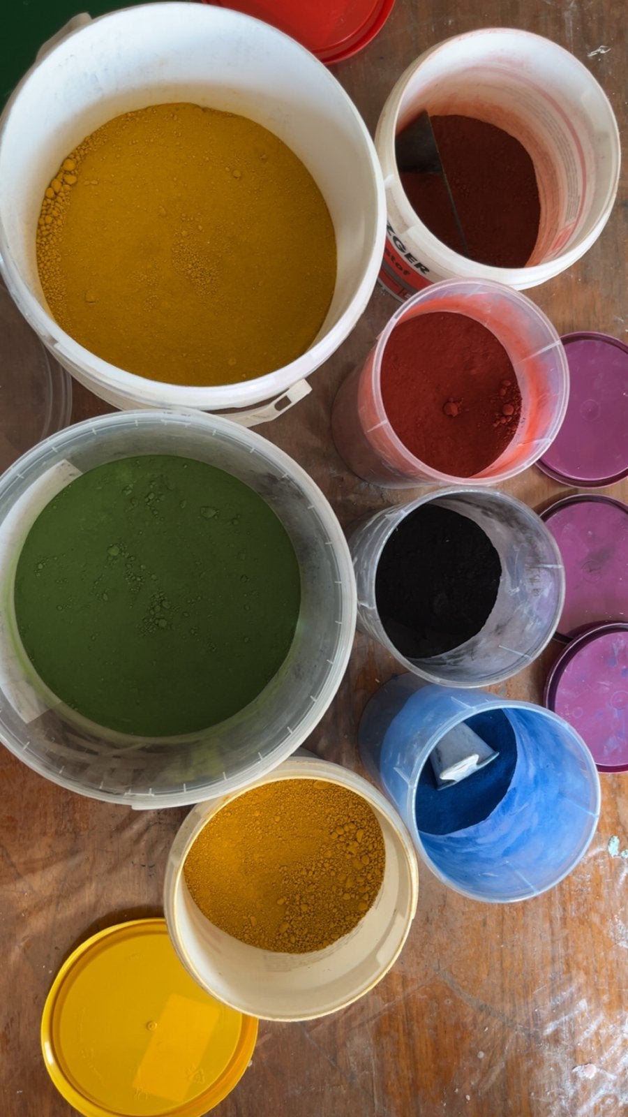 Beton Kleurstof Pigmentpoeder groen, rood, blauw, geel,zwart, Hoogersmilde Beilervaart 1, Overige kleuren, Print & Vorm, Ophalen of Verzenden