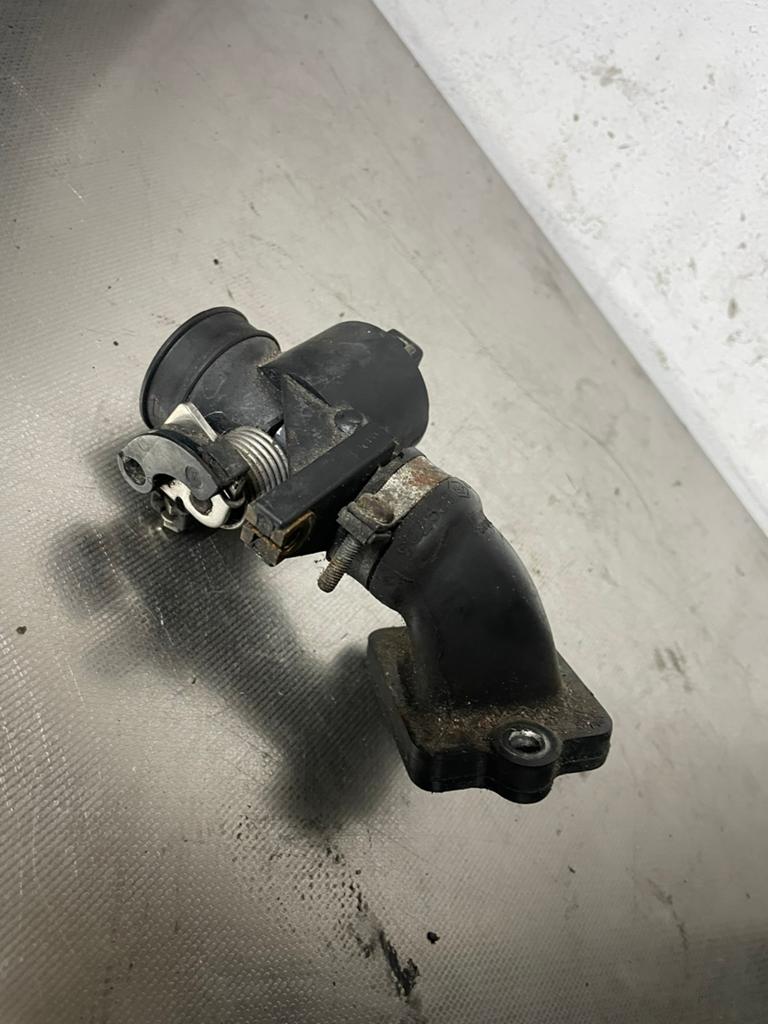 gilera runner pure jet gasklephuis, Ophalen
