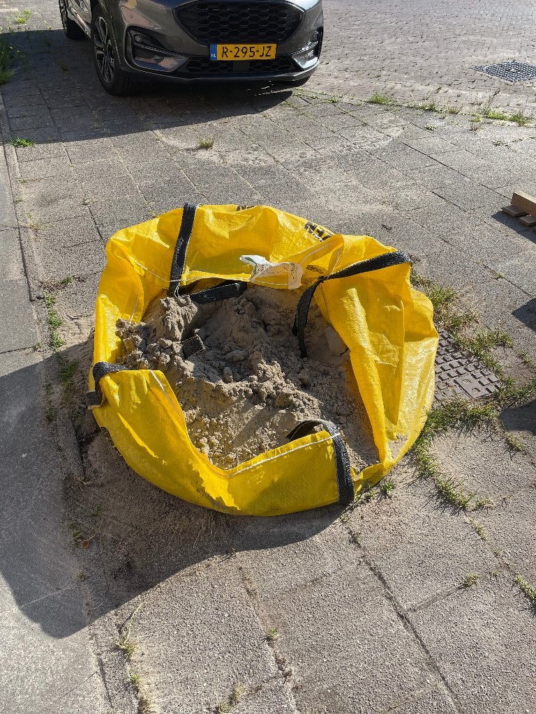 Gratis af te halen: Geel zand(ophoogzand), Ophalen, Nieuw, Ophoogzand