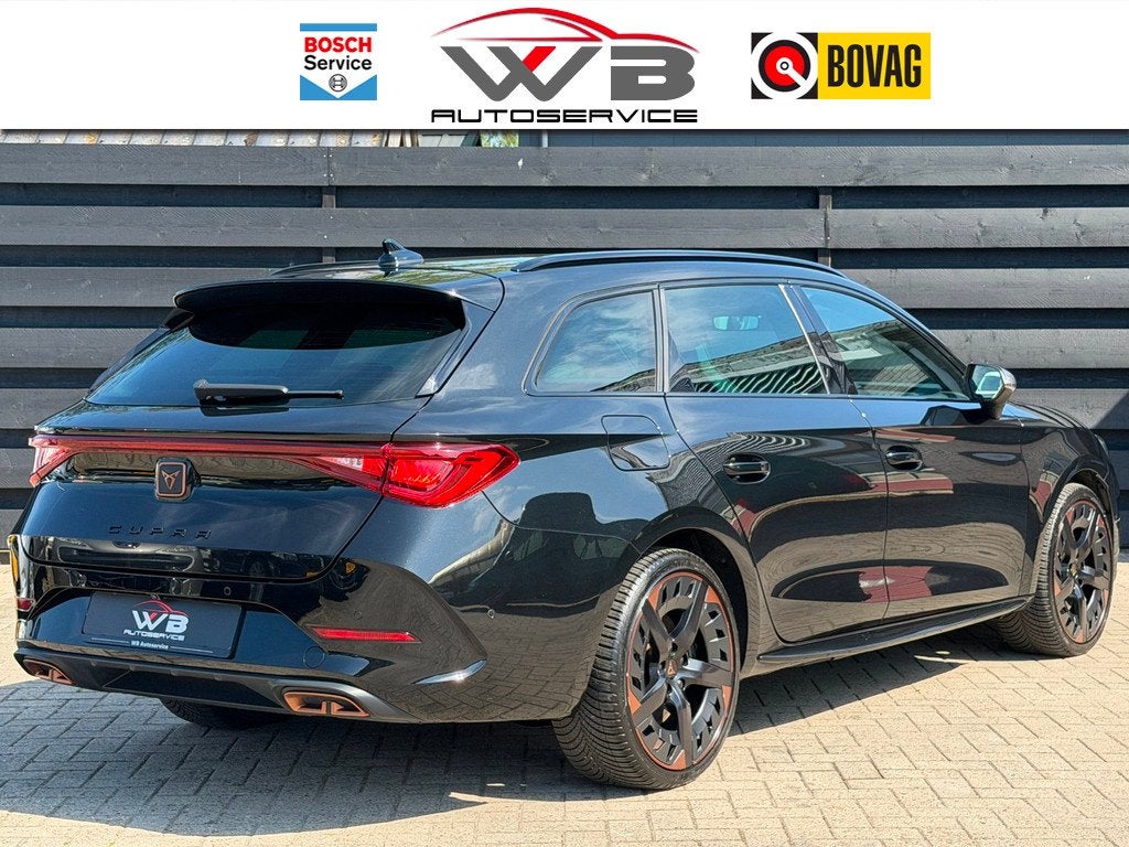 CUPRA Leon Sportstourer 1.4 e-Hybrid VZ Lane-Assist I ACC I, Auto's, Cupra, 77 km/l, Gebruikt, Zwart, 4 cilinders