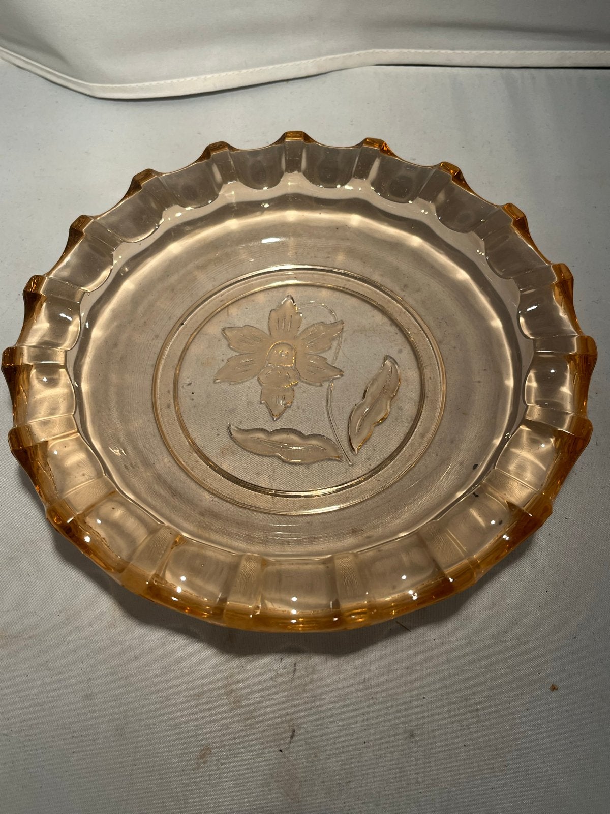 Vintage Roze Glazen Asbak met Bloemmotief, Ophalen of Verzenden