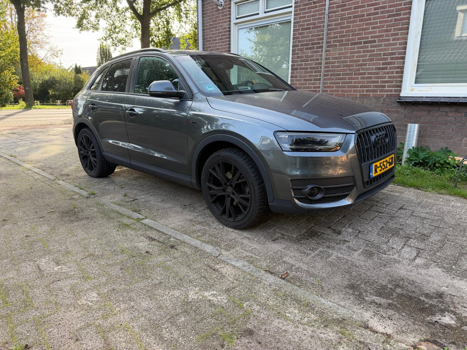 Audi Q3 2.0TFSI Quattro 125KW 2012 Grijs grijs, Auto's, 1800 kg, Zwart, 4 cilinders, 1984 cc
