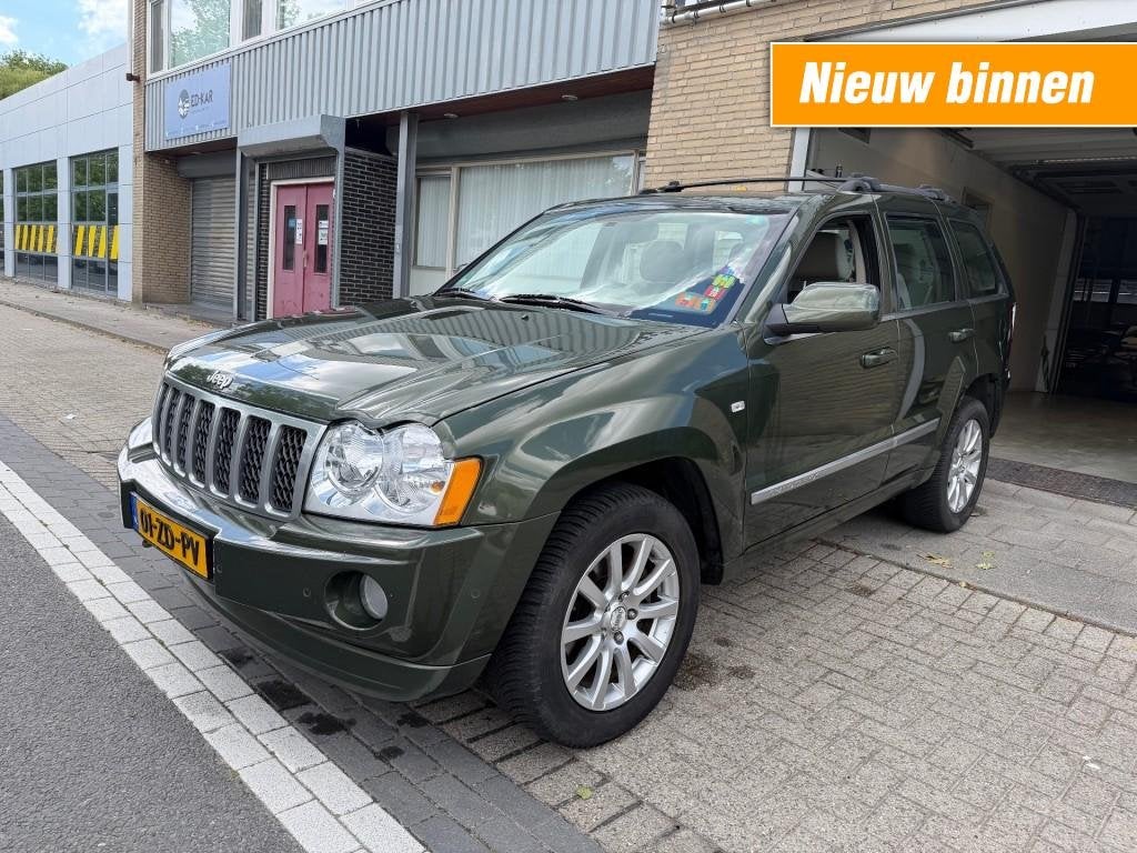 Jeep GRAND CHEROKEE 3.0 V6 CRD Overland LEER NAVI CAMERA, Auto's, Automaat, Gebruikt, 2995 cc, 255 €/maand