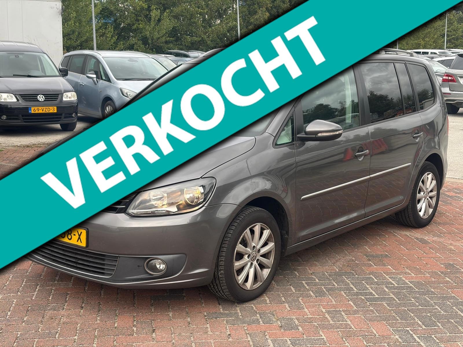 Volkswagen Touran 1.6 TDI Comfortline BlueMotion 7p. Airco!, Auto's, Voorwielaandrijving, Euro 5, 1490 kg, Gebruikt