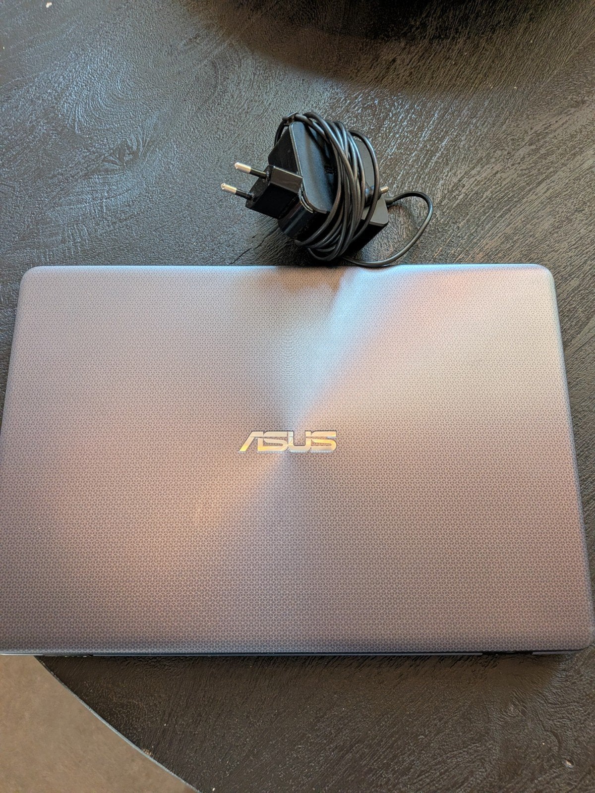 Compacte Asus Vivobook 14" | Intel i3 | Ideaal voor basisgeb, Computers en Software, Gebruikt, Met videokaart, 2 tot 3 Ghz, Qwerty
