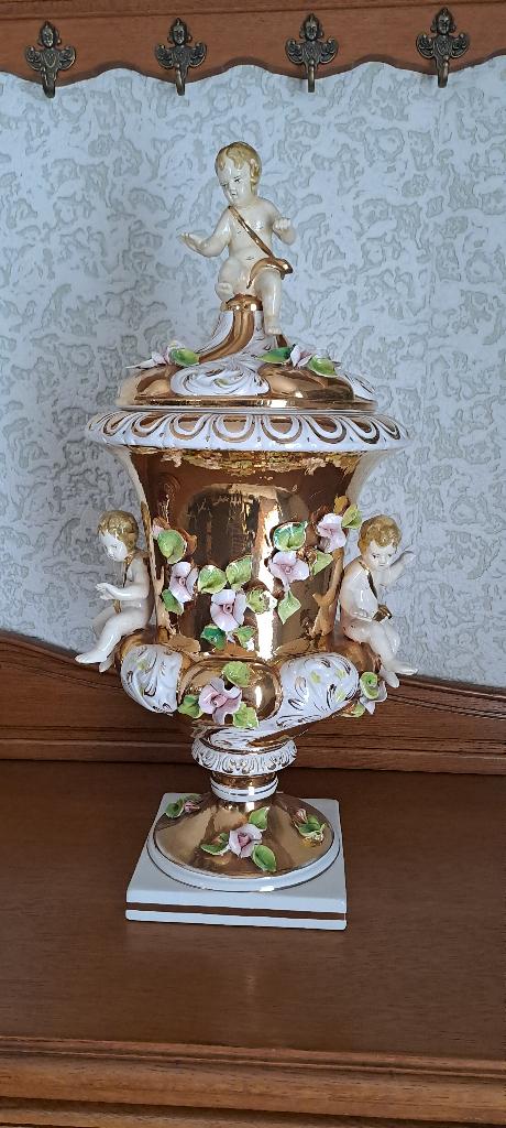 XXL Italiaanse dekselvaas capodimonte barok rocco engelen, Antiek en Kunst, Ophalen