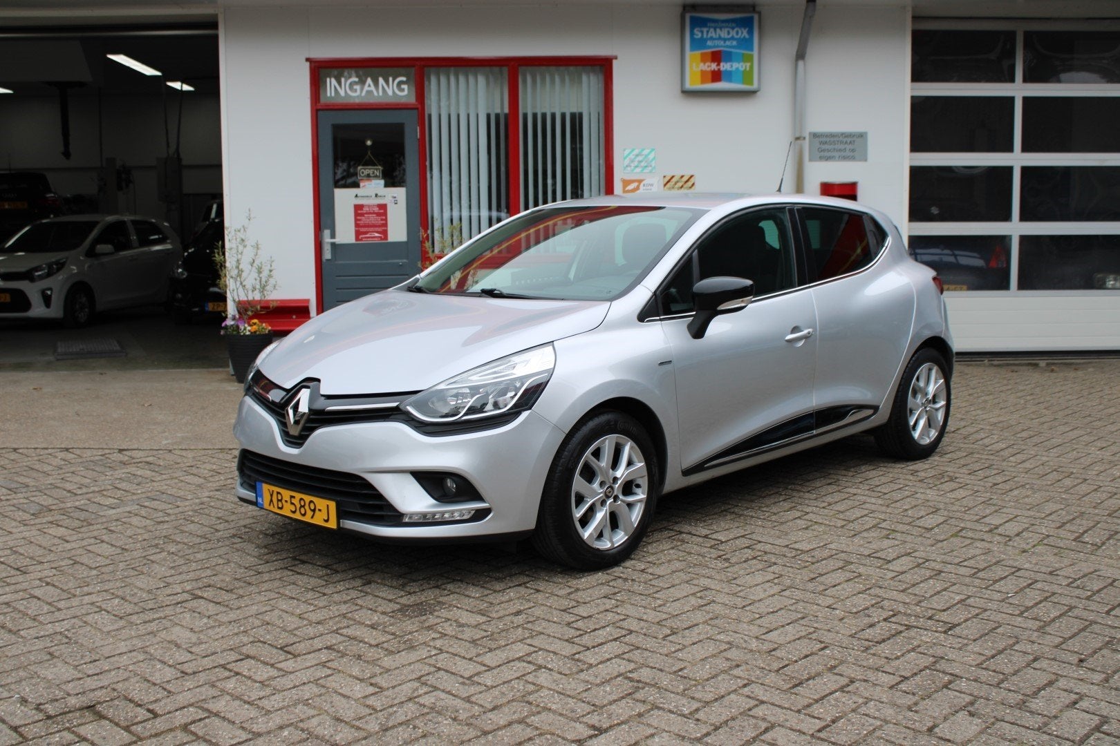 Renault Clio Energy TCe 90pk 2018 AIRCO / CRUISE / NAVI, Voorwielaandrijving, 898 cc, Gebruikt, 49 €/maand