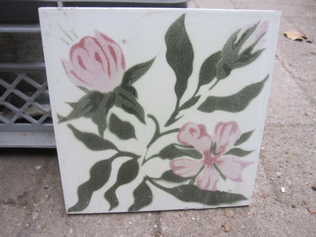 70 stuks art nouveau wandtegels met lichtroze bloem