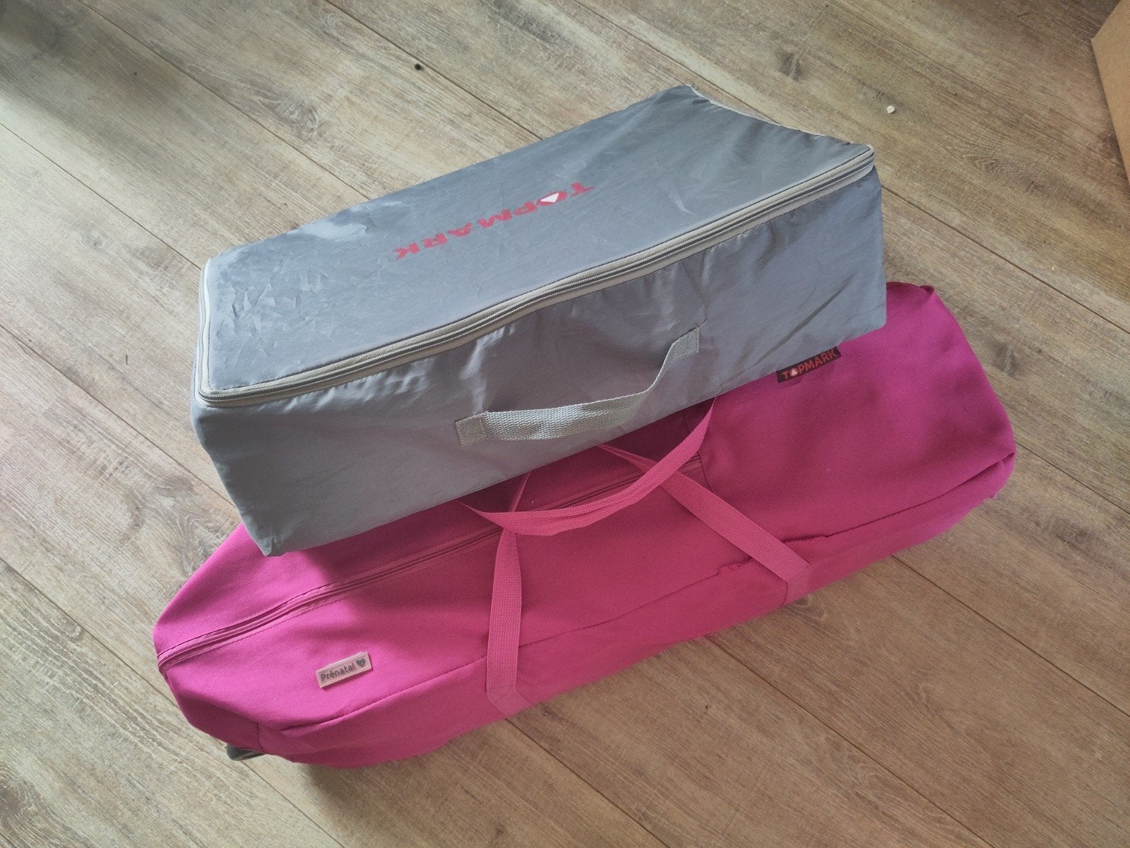 Prenatal campingbedje met opvouwbaar matras, Ophalen, Gebruikt, Reisbedje