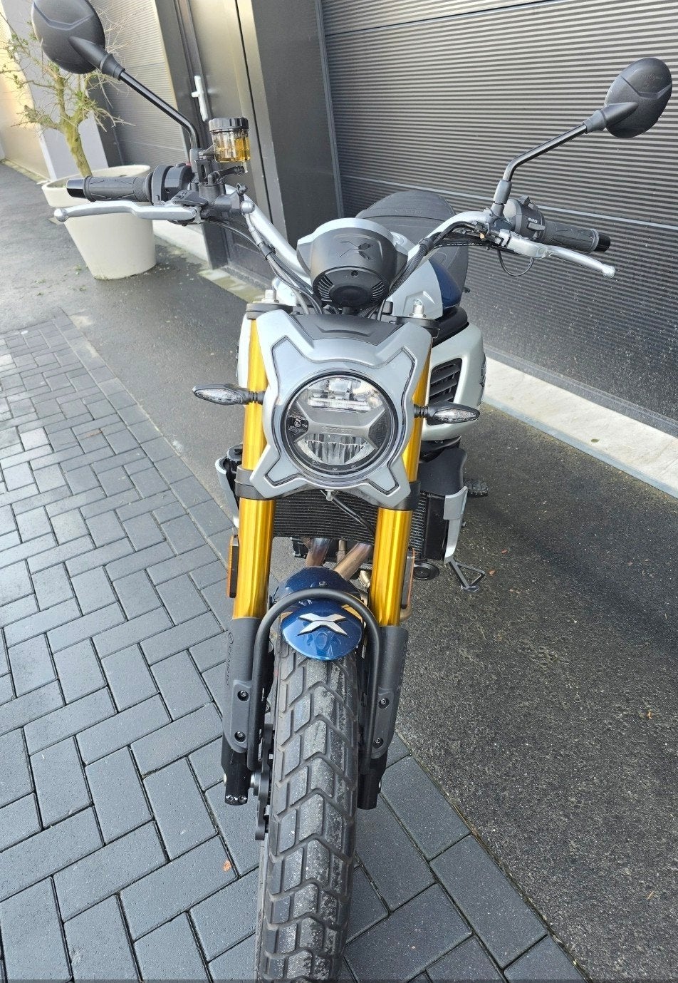Zeer mooie cf moto clx 700 nog 3 jaar garantie.  Bjr 2024, Motoren, Particulier