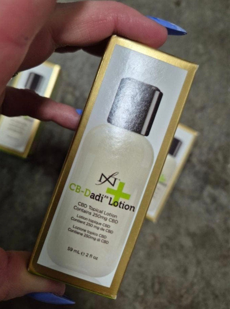 Nieuw 1x dadi cbd lotion 59ml famous names, Wit, Nieuw, Ophalen of Verzenden, Handen en Nagels