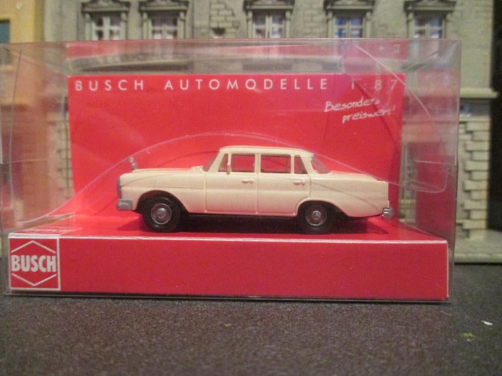 Mercedes Benz W111 220SE Heckflosse - Busch (PreP) Elfenbein, Ophalen of Verzenden, Nieuw, Auto, Overige merken