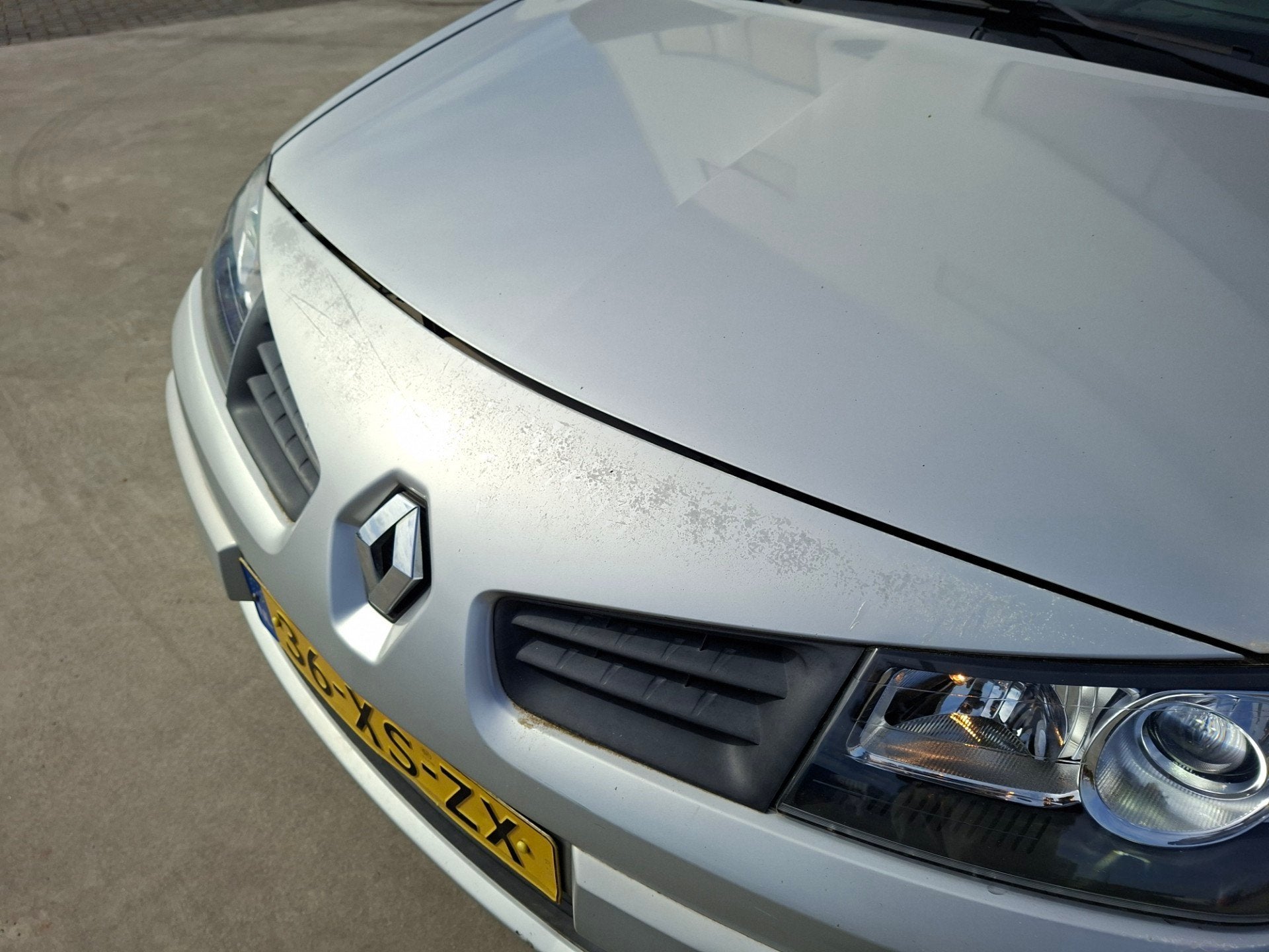 Renault Mégane Grand Tour 1.6-16V Business Line Airco/ECC, Auto's, Renault, Stof, Gebruikt, Zwart, 4 cilinders