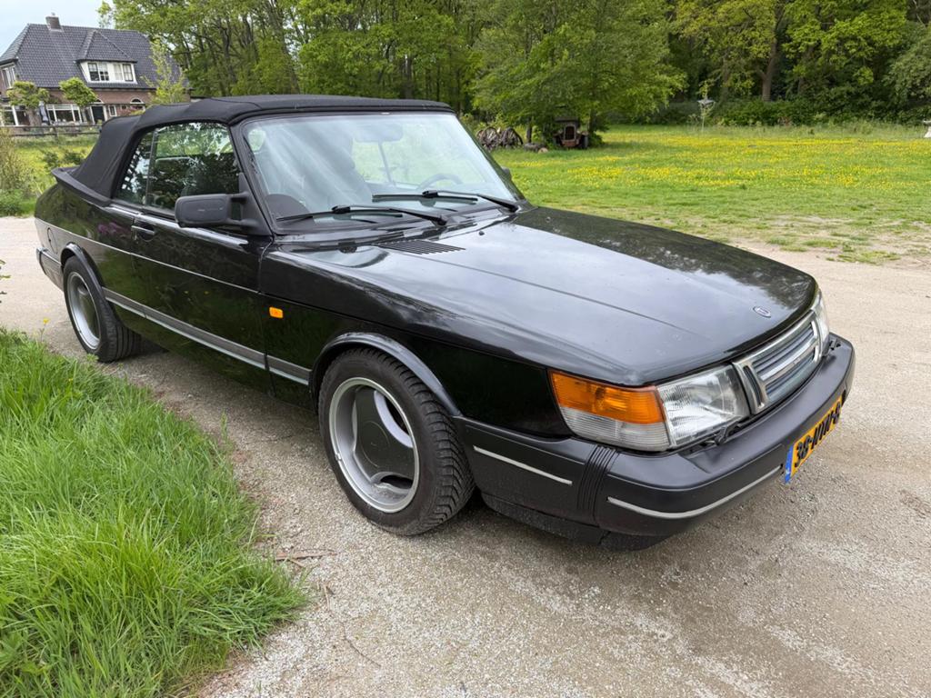 Saab 900 2.0 16 S Cabrio U9 1991 Zwart, Auto's, Saab, Voorwielaandrijving, 1280 kg, Zwart, 4 cilinders