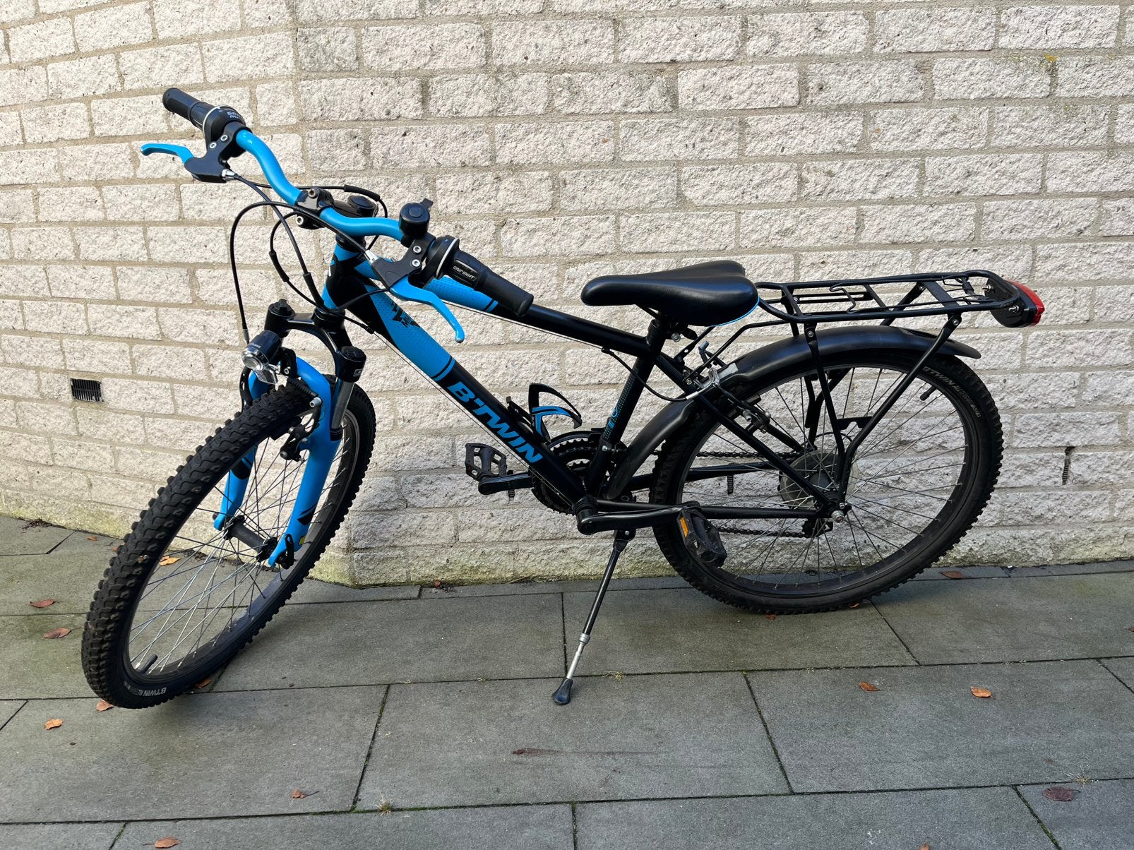 B’twin Rockrider mountainbike 26 inch, Fietsen en Brommers, Ophalen, Gebruikt, 26 inch of meer, Handrem